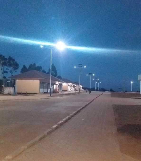 红岗区非洲科特迪瓦太阳能路灯工程